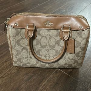 Coach crossbody purse